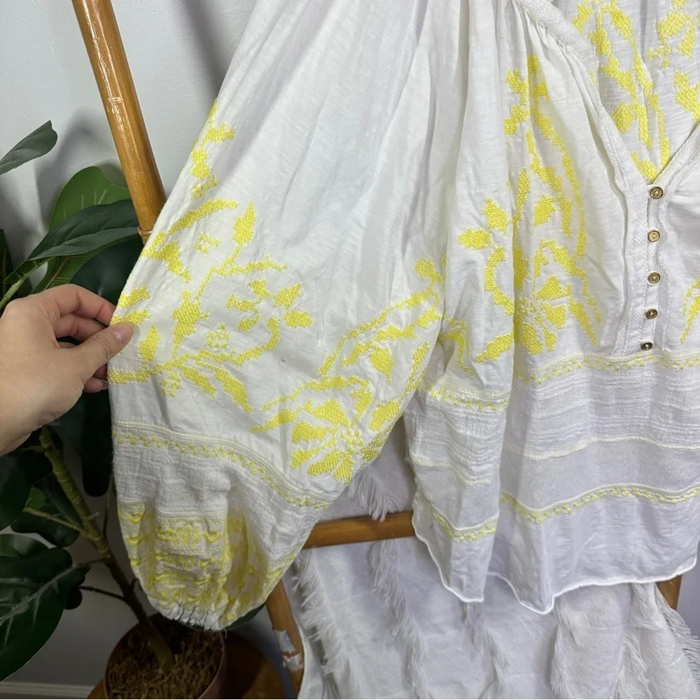 Free People White and Yellow Boho Flowy Top sz S